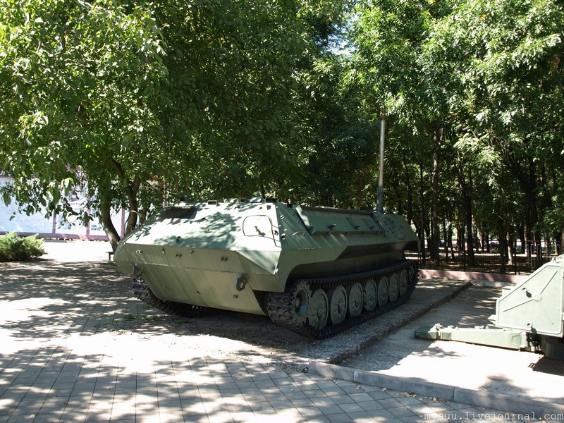 R-330P Piramida-I Russian Amphibious Armored Electronic Warfare System (B)